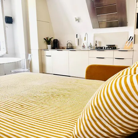 Apartament La Cour Dudon - Amazing & In